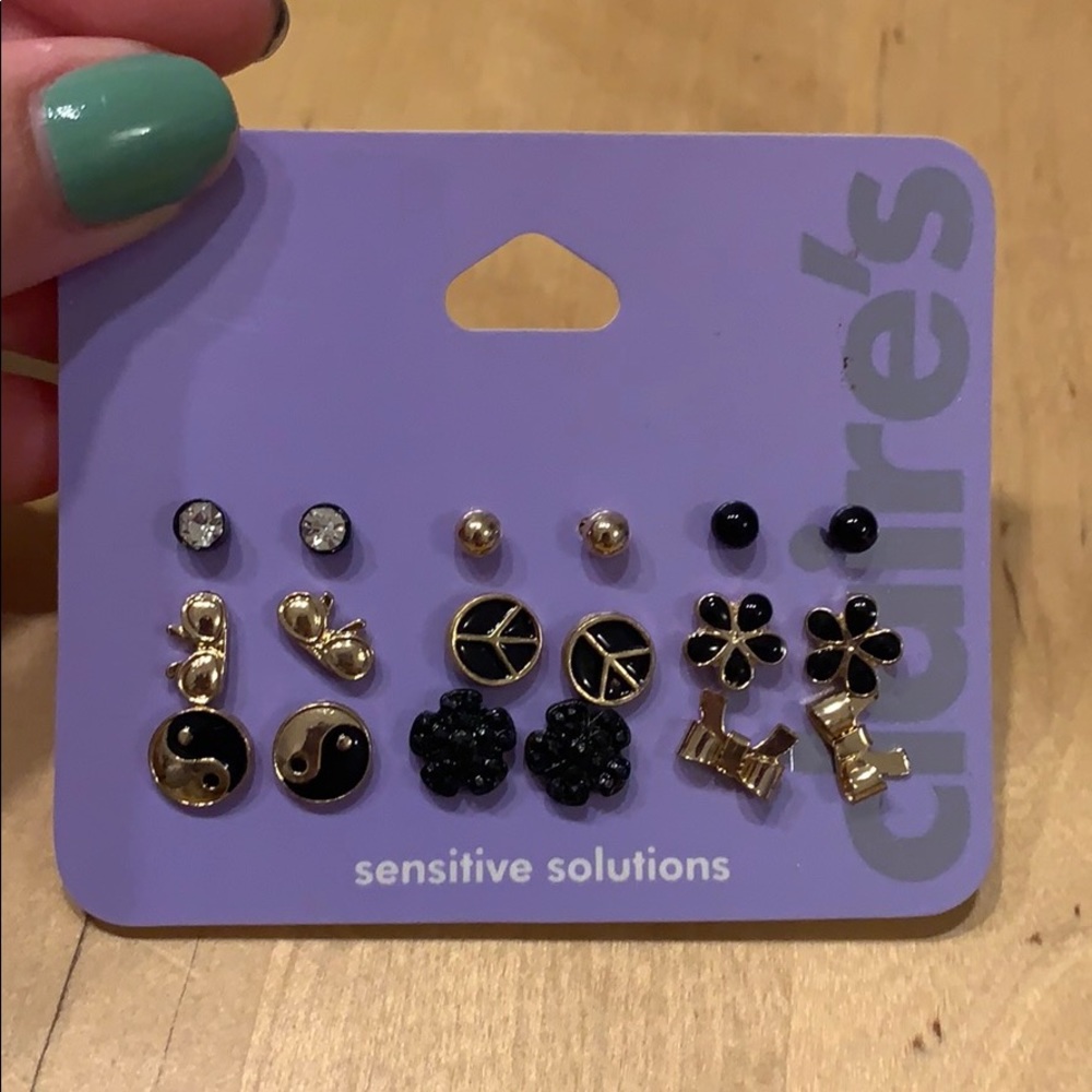 Earring bundle - Picture 2 of 10